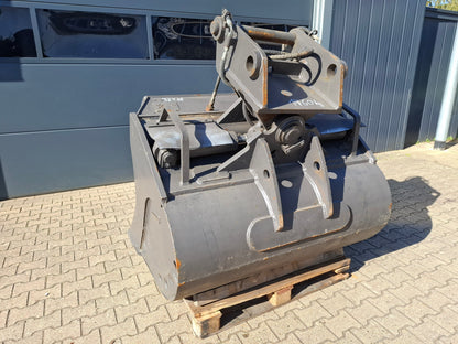 1550mm Schwenk- Tieflöffel / Hydrl. Grabenräumlöffel Liebherr SW48