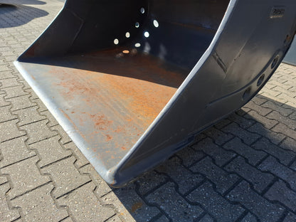 1550mm Schwenk- Tieflöffel / Hydrl. Grabenräumlöffel Liebherr SW48