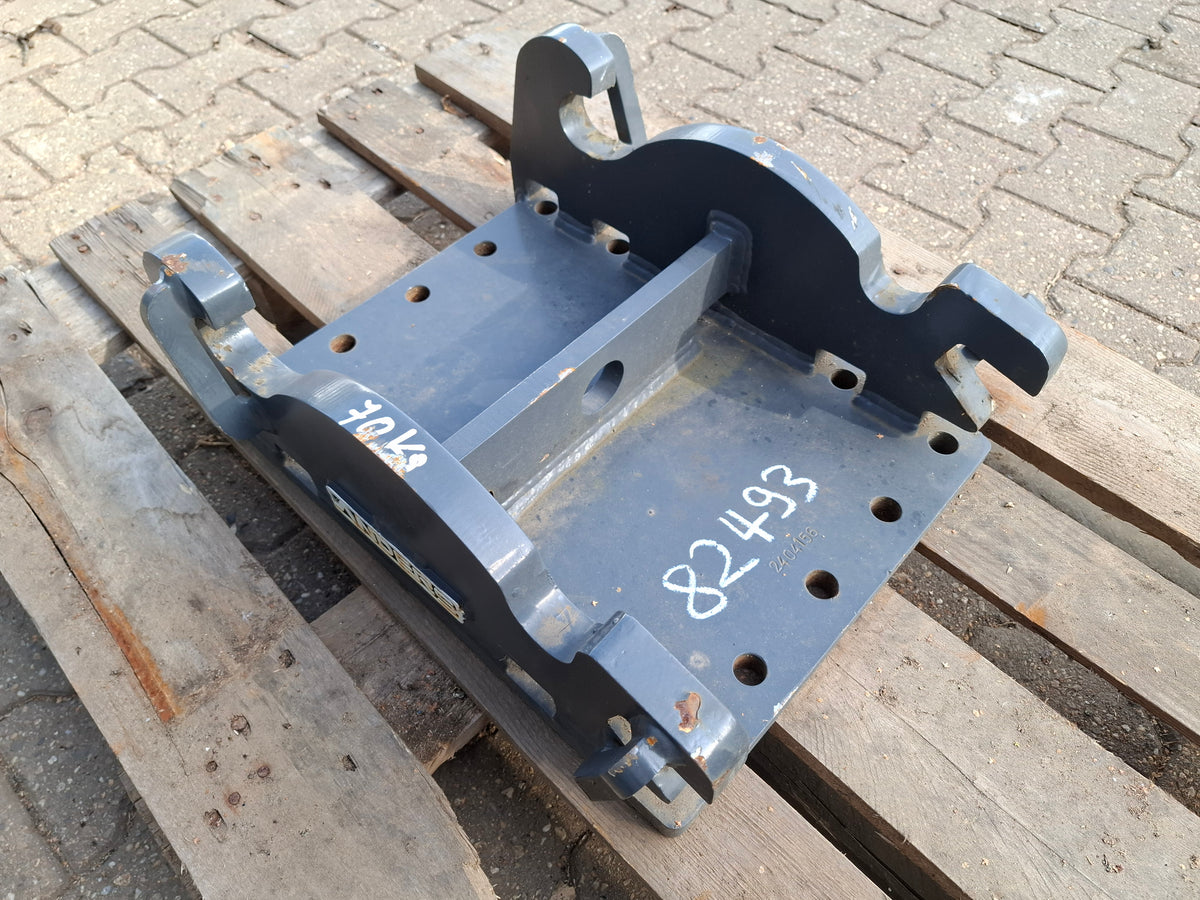 Adapterplatte CW mit Bohrbild