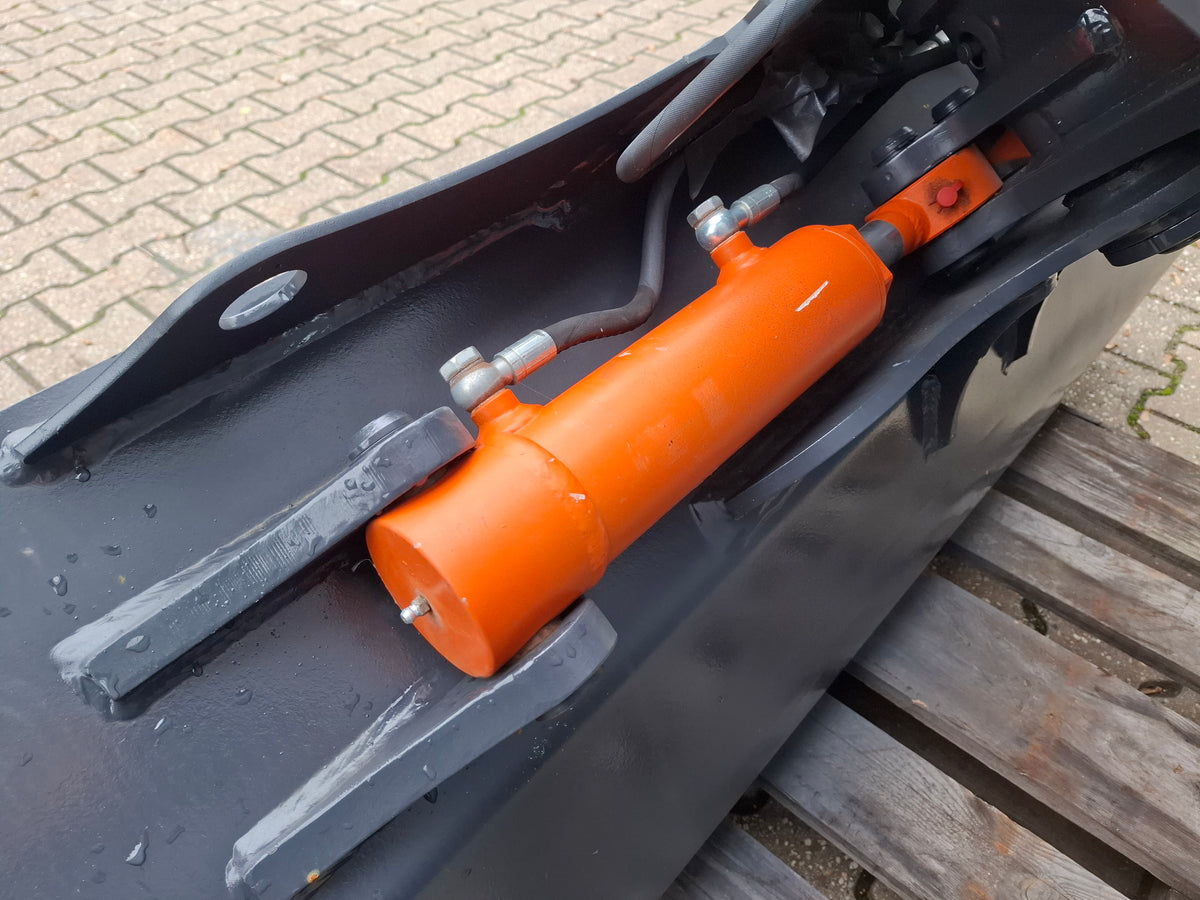 1600mm Hydrl. Grabenräumlöffel MS08
