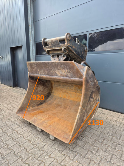 1500mm Schwenktieflöffel Oilquick OQ80