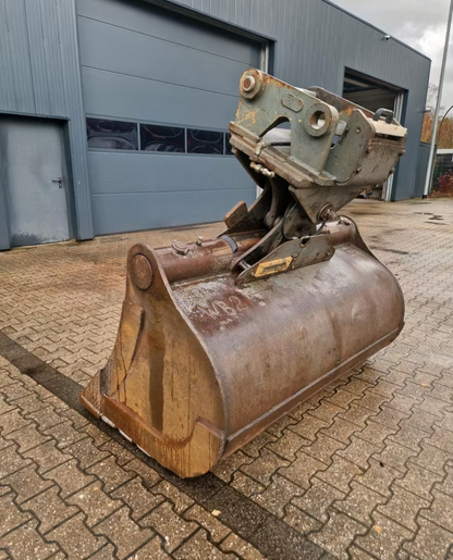 1800mm Schwenktieflöffel Liebherr SW48 Likufix