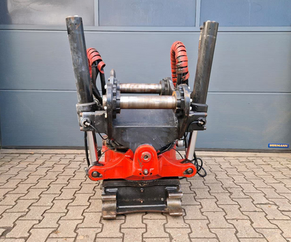 Rototilt R8 Tiltrotator - Oilquick OQ70/55