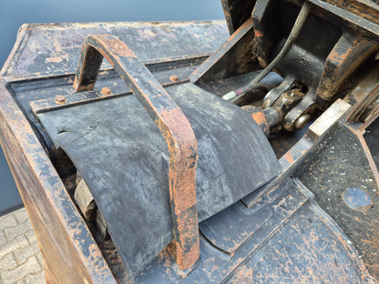 1500mm Schwenktieflöffel Oilquick OQ80