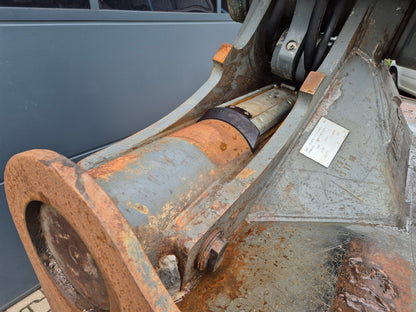 1650mm Schwenktieflöffel / hydr Grabenräumlöffel Liebherr Oilquick OQ80