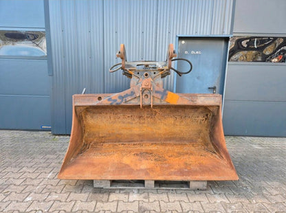1900mm hydr Grabenräumlöffel Verachtert CW30/CW40