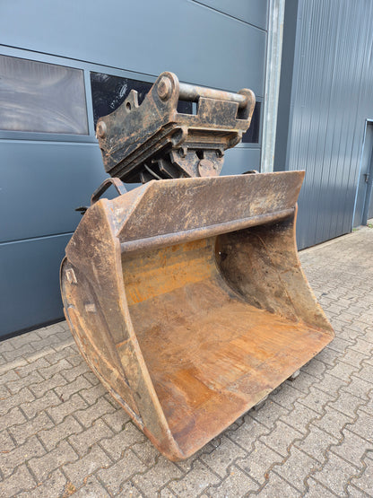 1500mm Schwenktieflöffel Oilquick OQ80