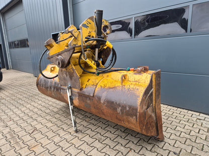 2400mm hydr Grabenräumlöffel Verachtert CW45S