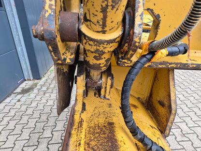 2400mm hydr Grabenräumlöffel Verachtert CW45S