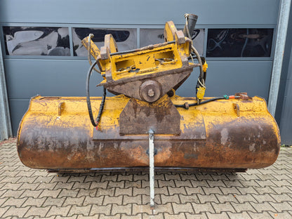 2400mm hydr Grabenräumlöffel Verachtert CW45S