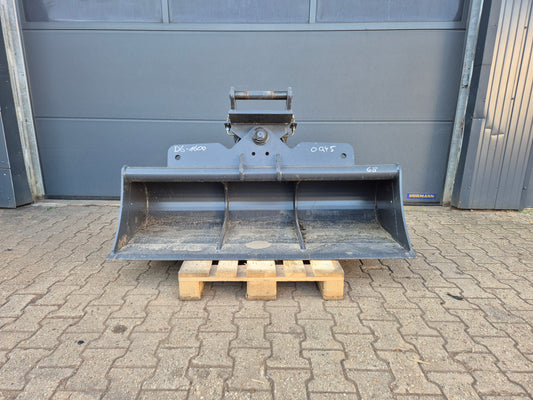 1600mm hydr Grabenräumlöffel Oilquick OQ45