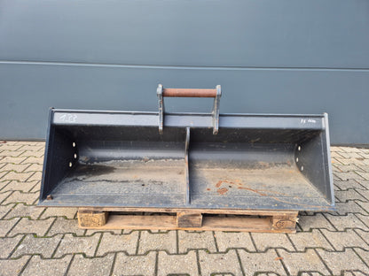 6-9t 1600mm Starre Grabenräumlöffel OQ45